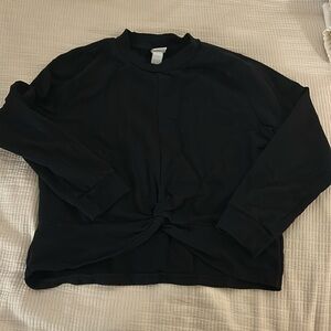 Black H&M sweater size M